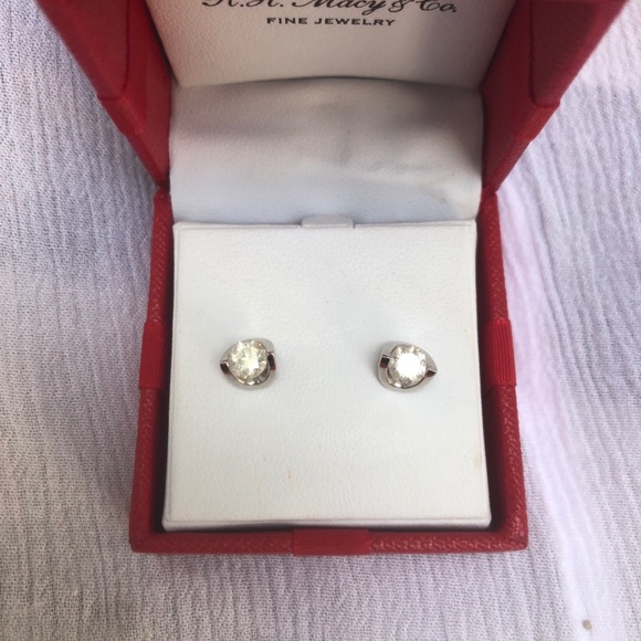 R.H. Macy’s Fine Jewelry - Picture 5 of 5